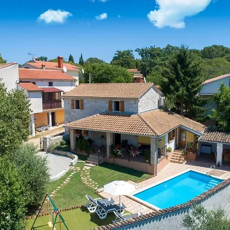 Σπίτι διακοπών Pelizzar *